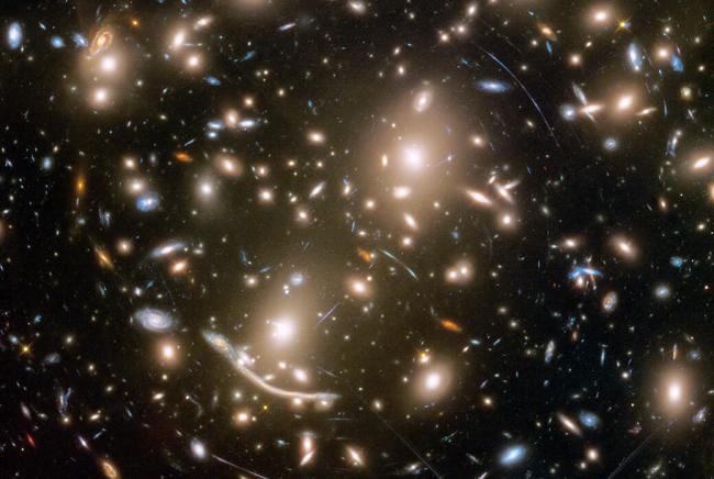 galaxy cluster Abell 370, containing hundreds of galaxies