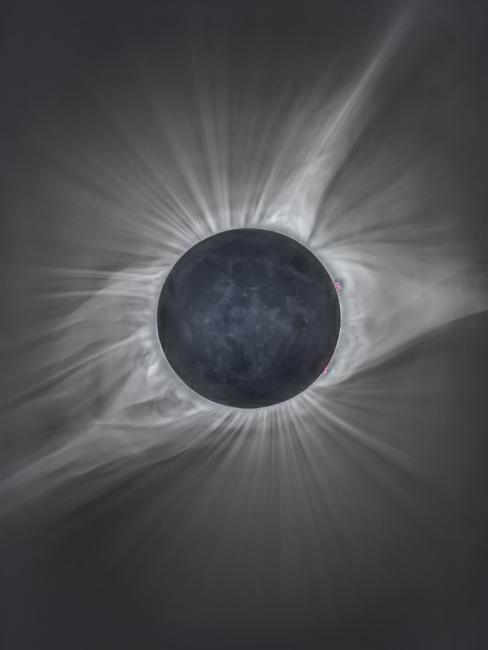 photo of the total solar eclipse that occurred on August 20, 2017